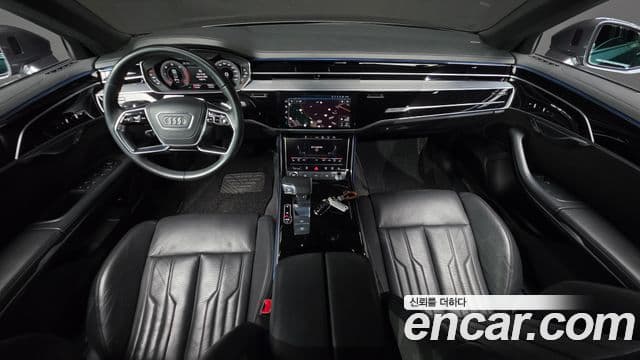 Audi A8 2021 — ფოტო 7/20