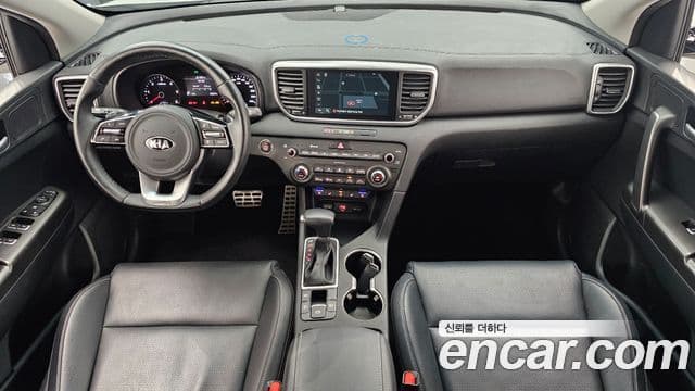 Kia Sportage The Bold 2021 — ფოტო 9/20