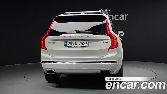 Volvo XC90 2021 — Фото 4/20