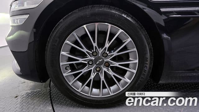 Genesis Electrified G80 2020 — ფოტო 5/20