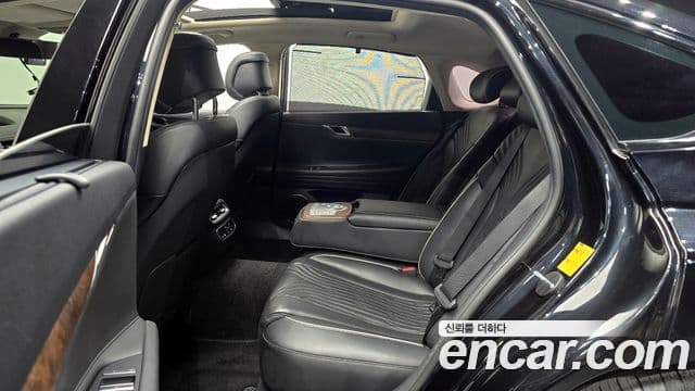 Genesis Electrified G80 2020 — ფოტო 12/20