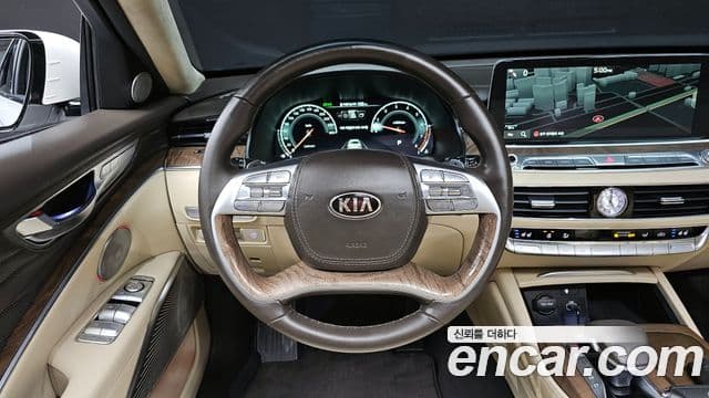 Kia The K9 2018 — ფოტო 13/20