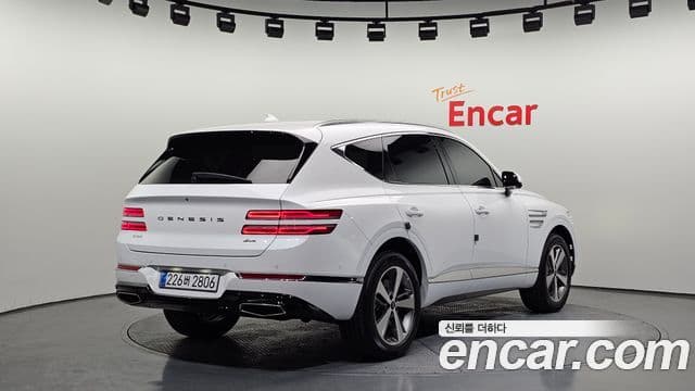 Genesis GV80 2023 — Şəkil 2/20