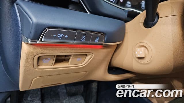 Genesis GV80 2023 — Şəkil 13/20