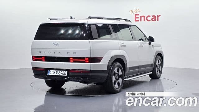 Hyundai Santa Fe 2024 — ფოტო 2/20