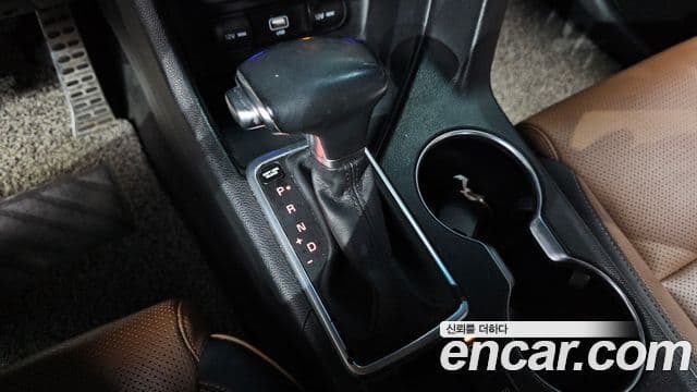 Kia Sportage The Bold 2020 — ფოტო 9/20