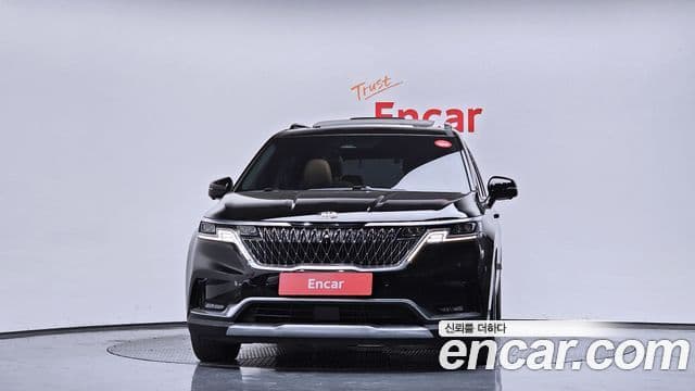 Kia Carnival 2021 — ფოტო 3/20