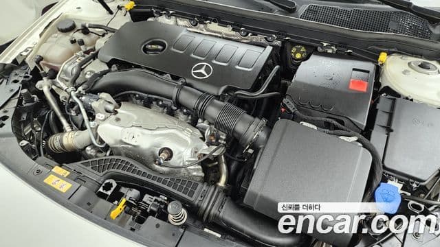 Mercedes-Benz A-Class 2023 — ფოტო 6/20