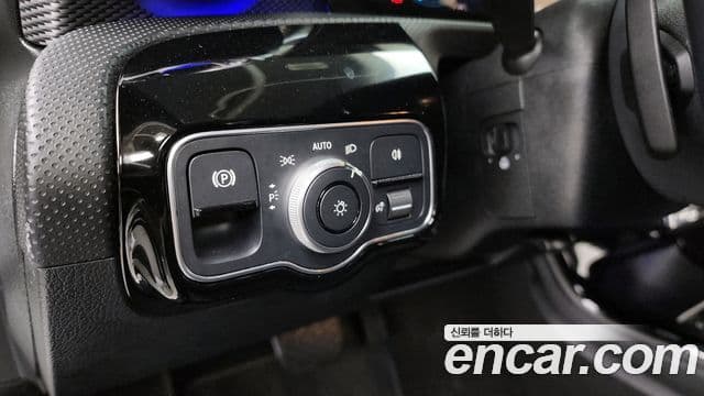 Mercedes-Benz A-Class 2023 — ფოტო 16/20