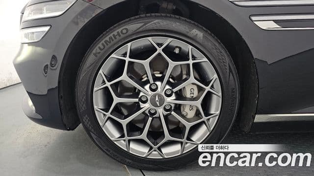 Genesis Electrified G80 2021 — фото 5 из 20