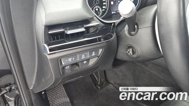 Genesis Electrified G80 2021 — Şəkil 18/20