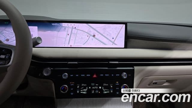 Genesis Electrified G80 2025 — ფოტო 14/20