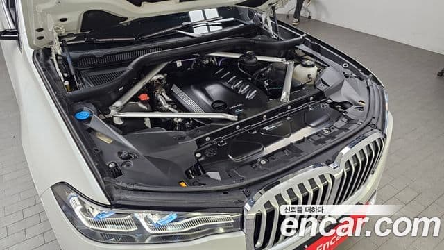 BMW X7 2020 — Şəkil 8/20