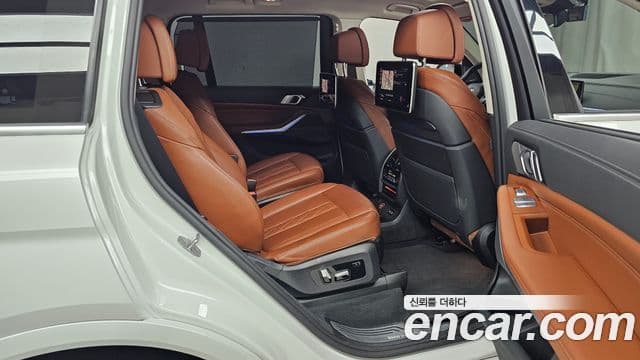 BMW X7 2020 — Şəkil 14/20