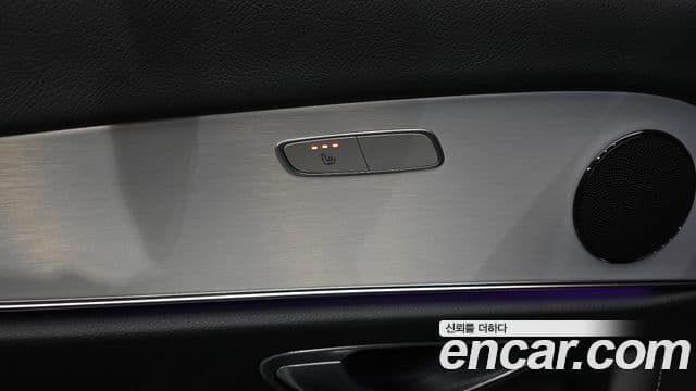 Mercedes-Benz E-Class 2020 — Şəkil 19/20