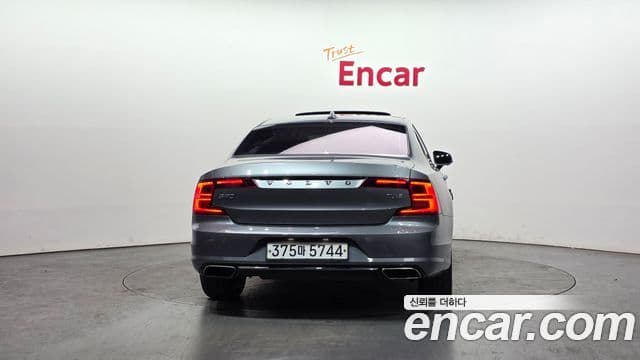 Volvo S90 2020 — Şəkil 4/20