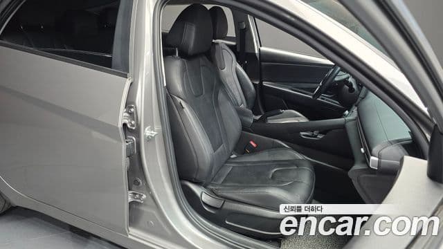 Hyundai The New Avante Hybrid 2020 — ფოტო 30/30