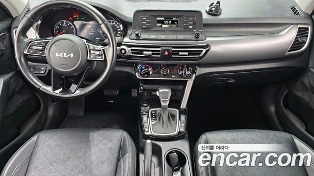 Kia Seltos 2022 — Şəkil 7/20