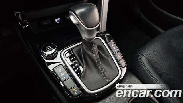Kia Seltos 2022 — Şəkil 9/20