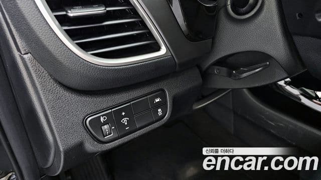 Kia Seltos 2022 — Şəkil 16/20