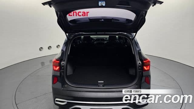 Kia Seltos 2022 — Şəkil 20/20