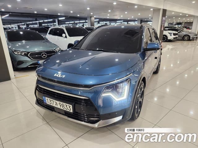 Kia Niro 2022 — Şəkil 9/20