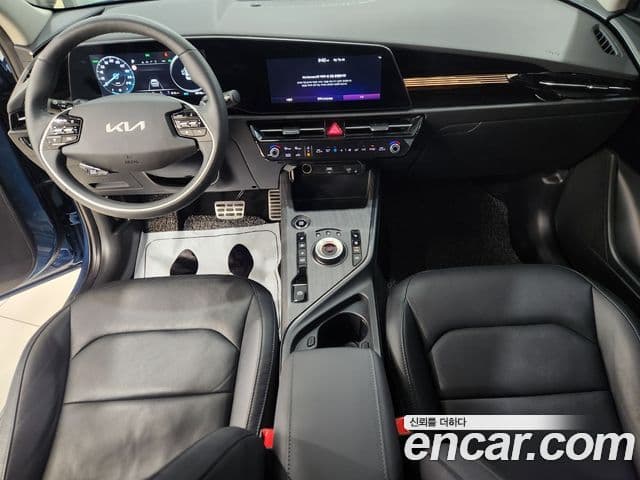 Kia Niro 2022 — Şəkil 10/20