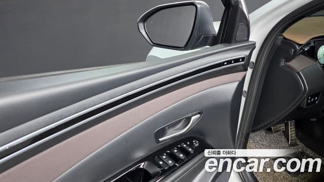 Hyundai Tucson Hybrid 2021 — Photo 20/38