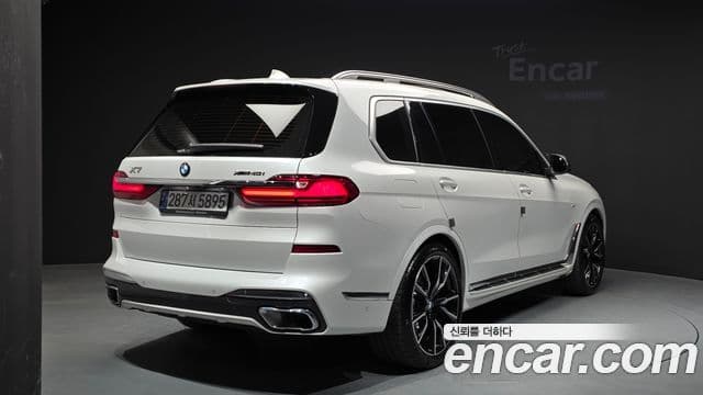 BMW X7 2022 — ფოტო 1/20