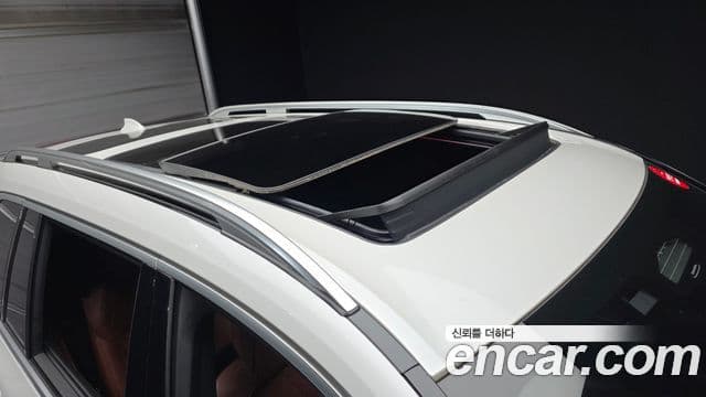 BMW X7 2022 — ფოტო 19/20