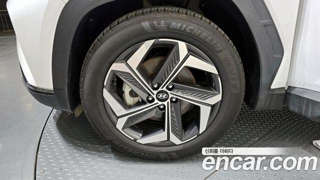 Hyundai The New Tucson 2023 — Фото 5/20