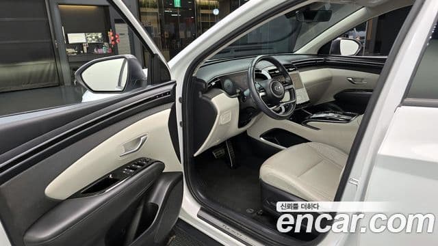 Hyundai The New Tucson 2023 — Фото 10/20