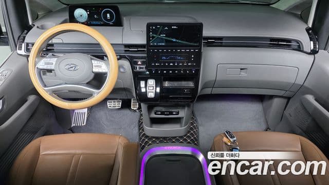 Hyundai Staria 2022 — Фото 7/20