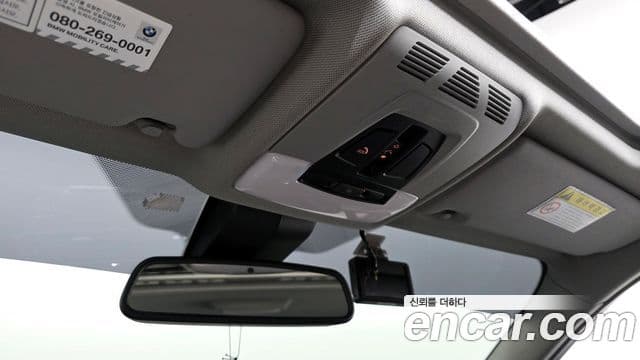 BMW 3 Series 2018 — Şəkil 18/20