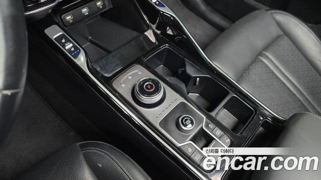 Kia Sorento 2021 — ფოტო 9/20