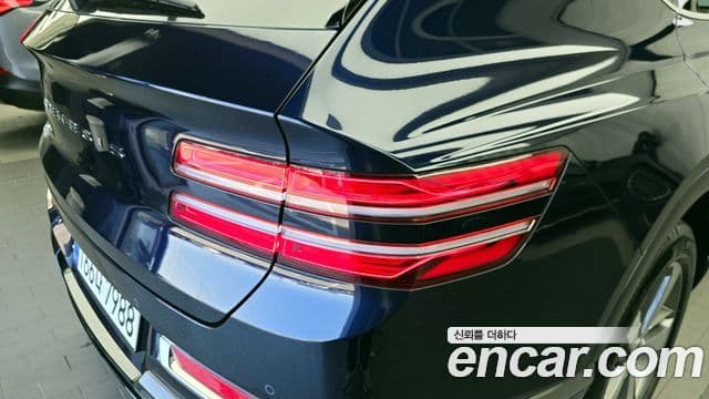 Genesis GV80 2023 — ფოტო 31/34