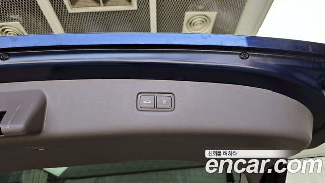Genesis GV80 2023 — ფოტო 21/34