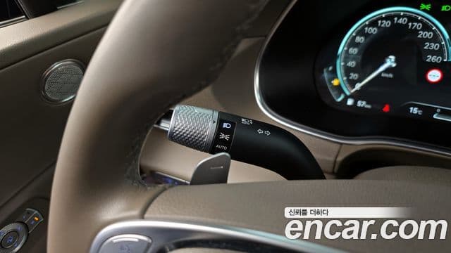 Genesis GV80 2023 — ფოტო 10/34
