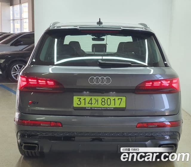Audi Q7 2025 — ფოტო 3/19