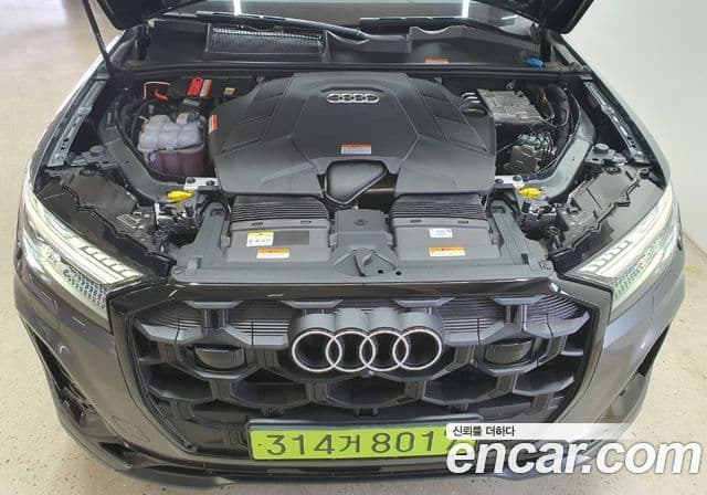 Audi Q7 2025 — ფოტო 5/19