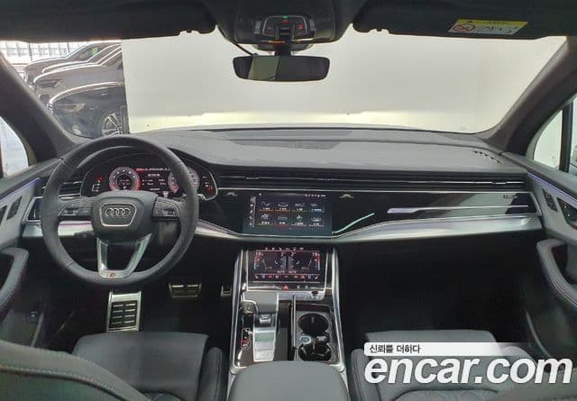 Audi Q7 2025 — ფოტო 6/19