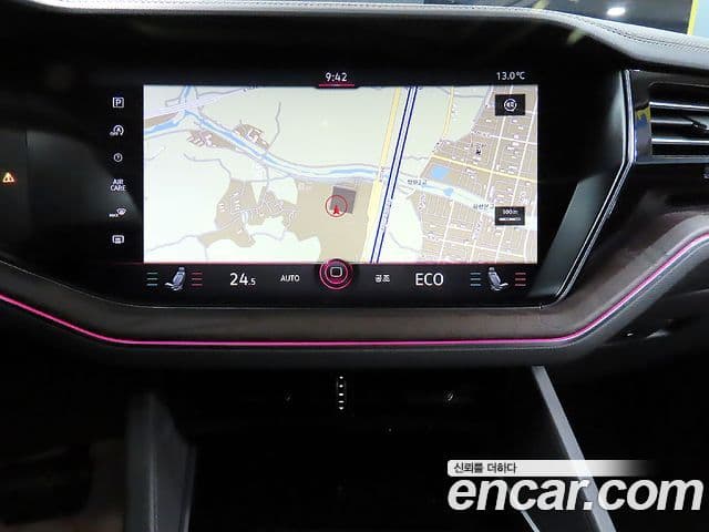 Volkswagen Touareg 2023 — Photo 11/20