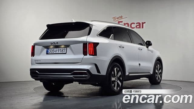 Kia Sorento 2022 — Şəkil 2/20