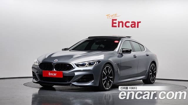 BMW 8 Series 2022 — Фото 1/20