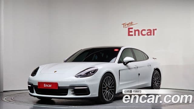 Porsche Panamera 2018 — Şəkil 10/20
