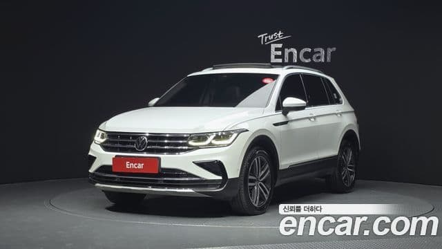 Volkswagen Tiguan 2021 — ფოტო 20/20