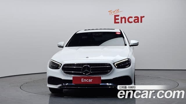 Mercedes-Benz E-Class 2021 — ფოტო 3/20