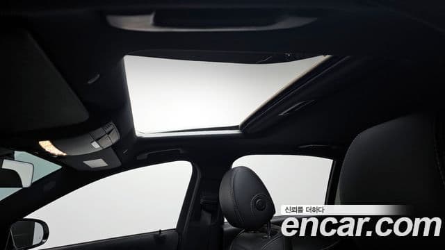 Mercedes-Benz E-Class 2021 — ფოტო 19/20
