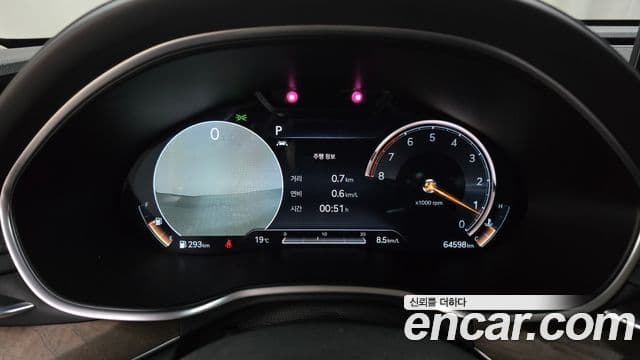 Genesis Electrified G80 2020 — ფოტო 8/20