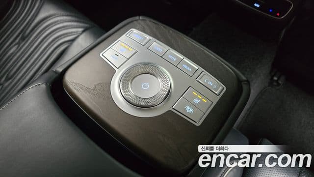 Genesis Electrified G80 2020 — ფოტო 19/20